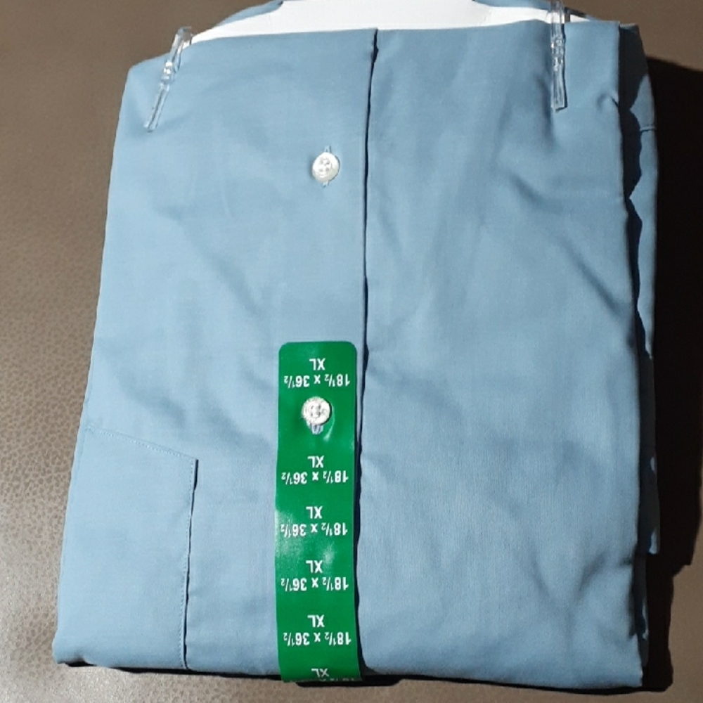 NWT Banana Republic Men's Slim Fit Long Sleeve Button Down Blue Shirt - Large,XL - Picture 2 of 5